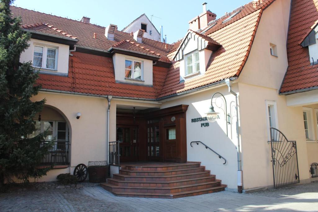 Pocztowy Hotel
